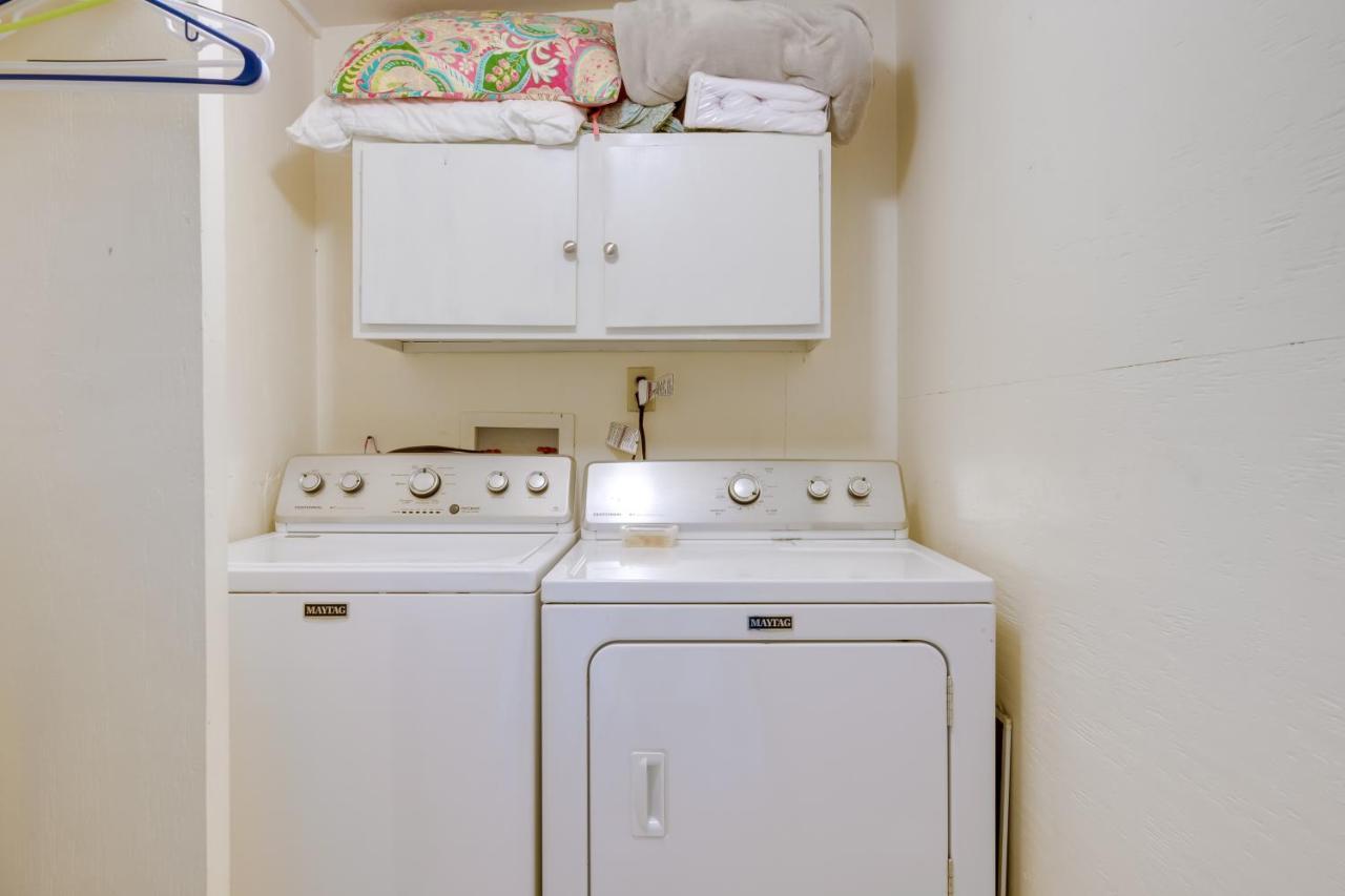 Beautiful Rockport Townhome - Walk To Aransas Bay! Luaran gambar