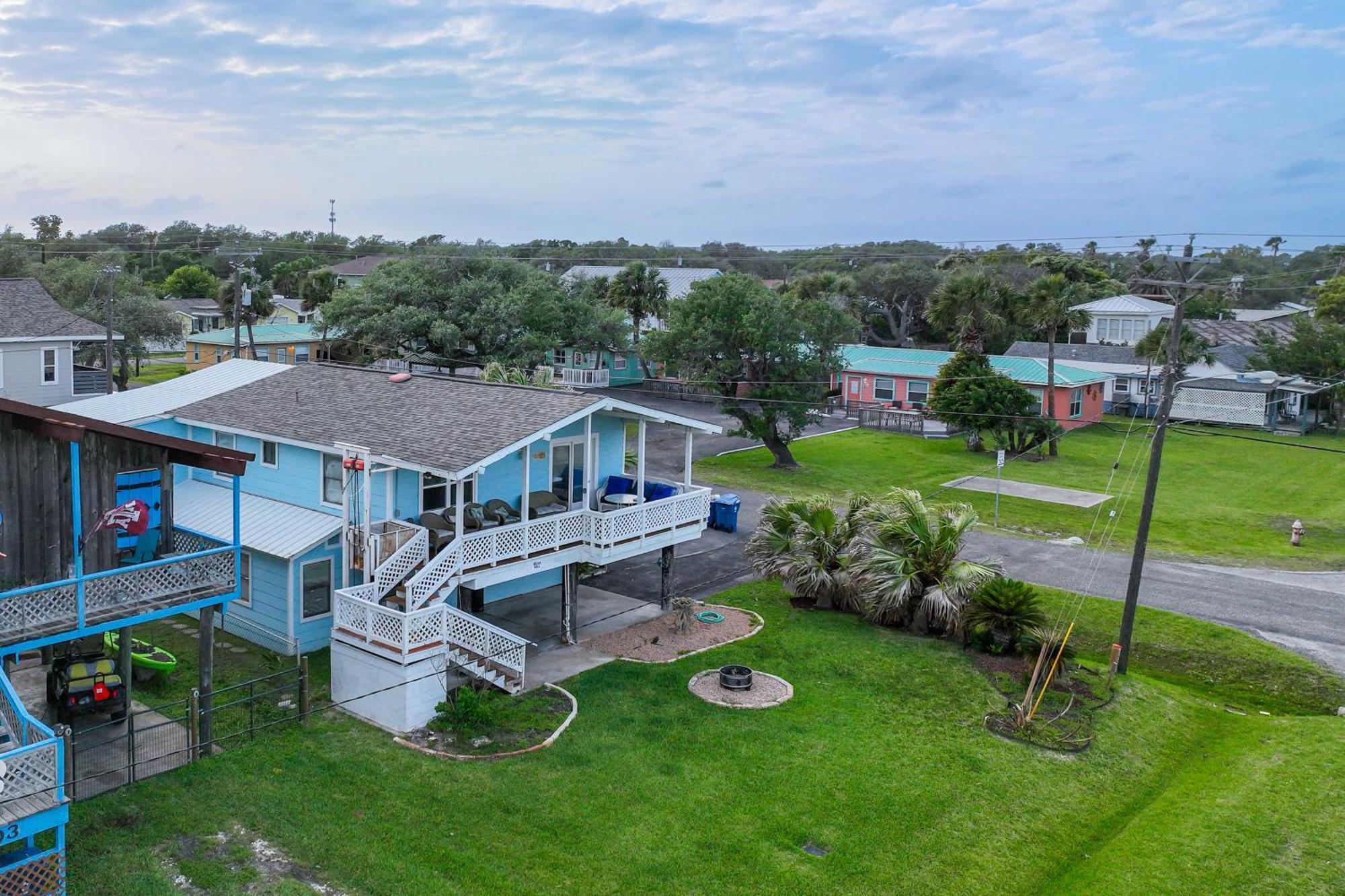 Beautiful Rockport Townhome - Walk To Aransas Bay! Luaran gambar
